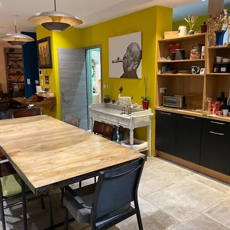 Bed & Breakfast L'ardoisiere, Et D'amis Locquirec