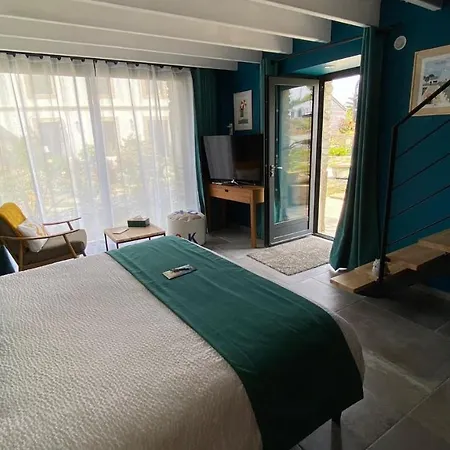 Bed & Breakfast L'ardoisiere, Et D'amis